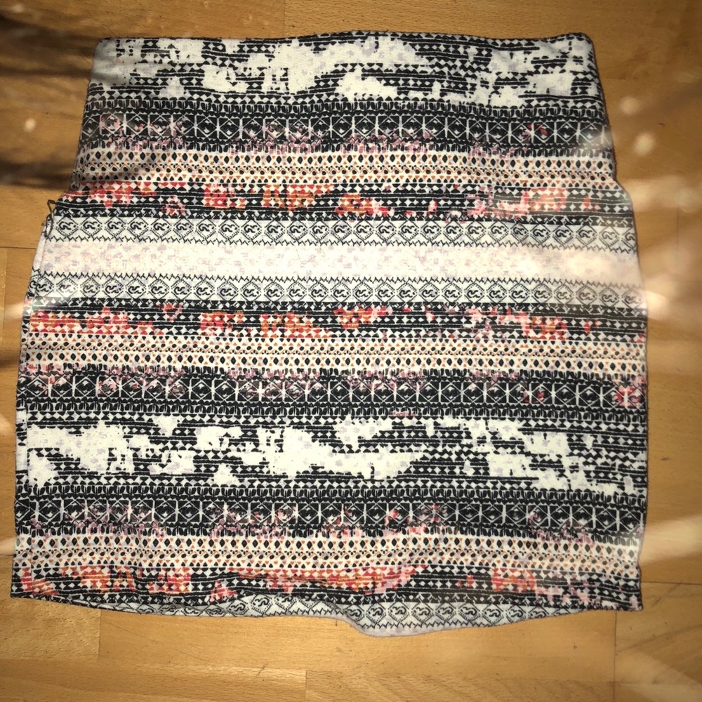 BCBGeneration Printed Mini Skirt